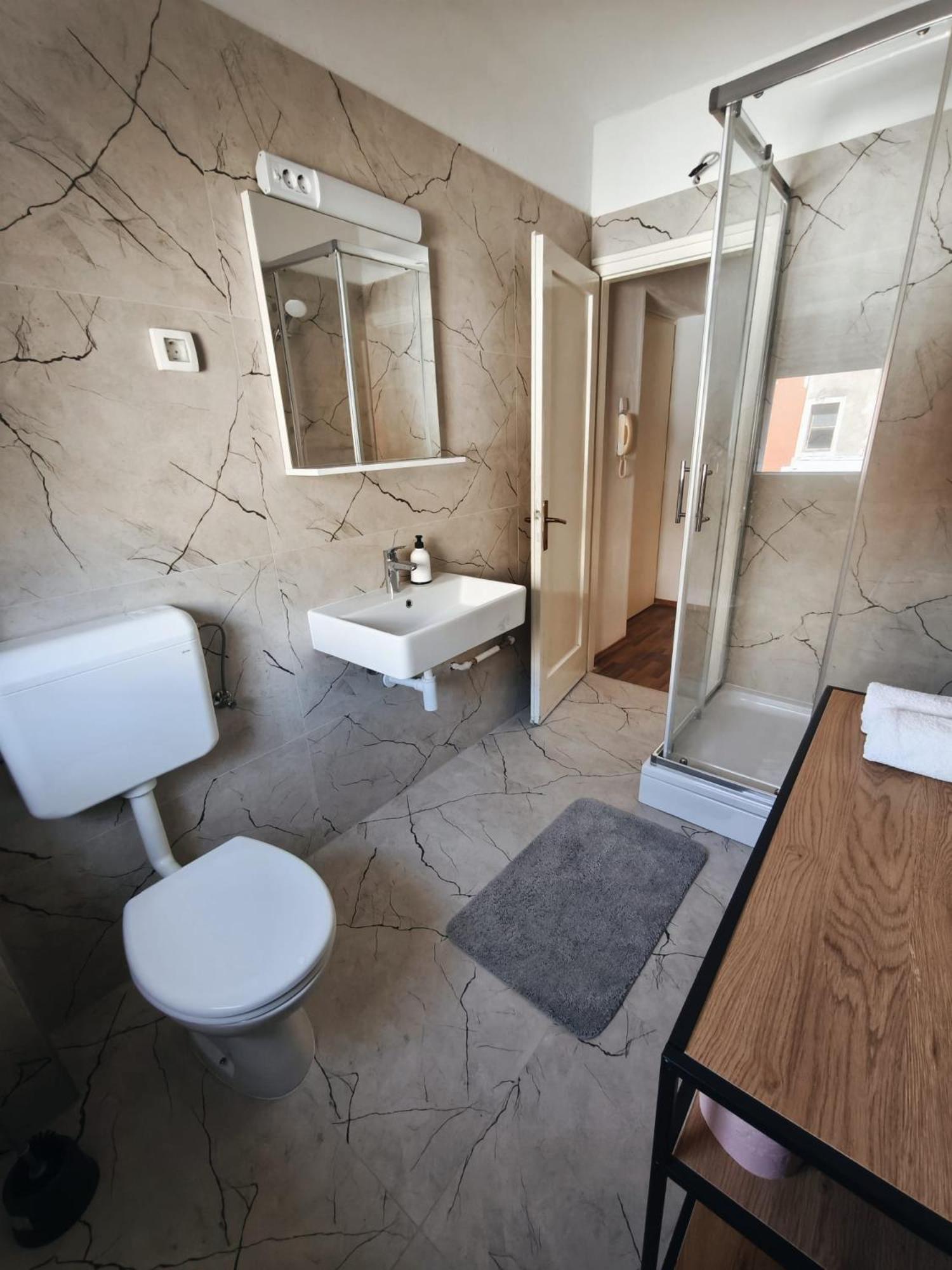 Old Town Apartman